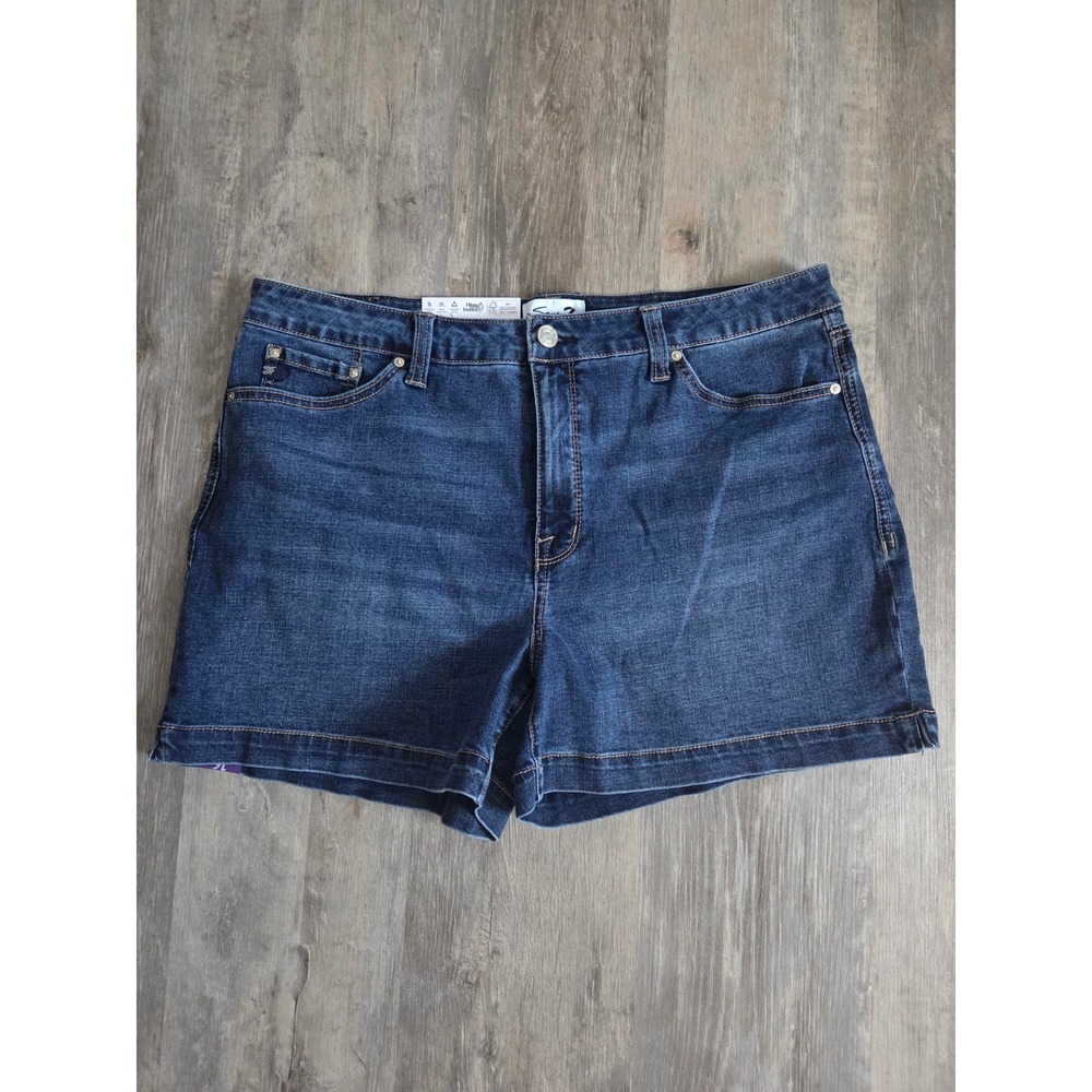Seven7 High Rise Weekend Short Canyon Dark Wash Denim Size 16 NWT
